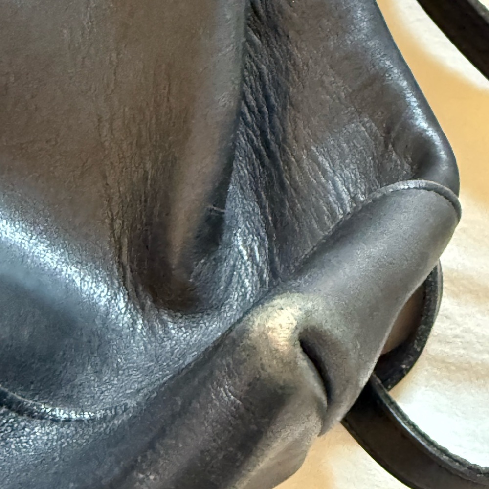 Vintage Coach leather backpack - Picture 4 of 4